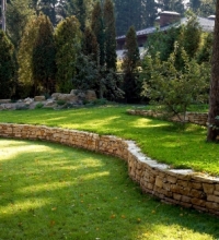 Складний рельєф в ландшафтному дизайні та укріплення схилів