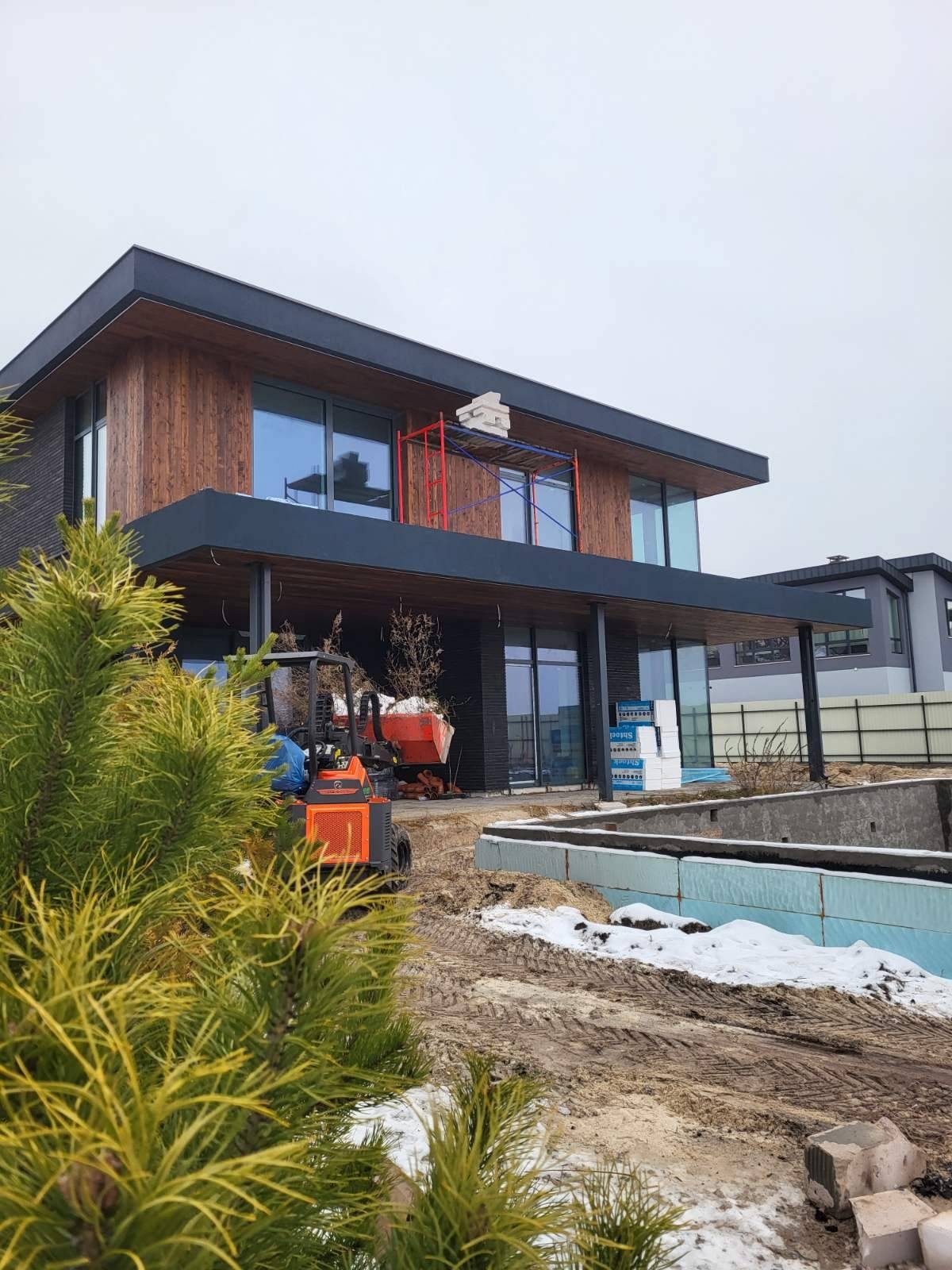 Озеленення приватної садиби c. Нові Безрадичі